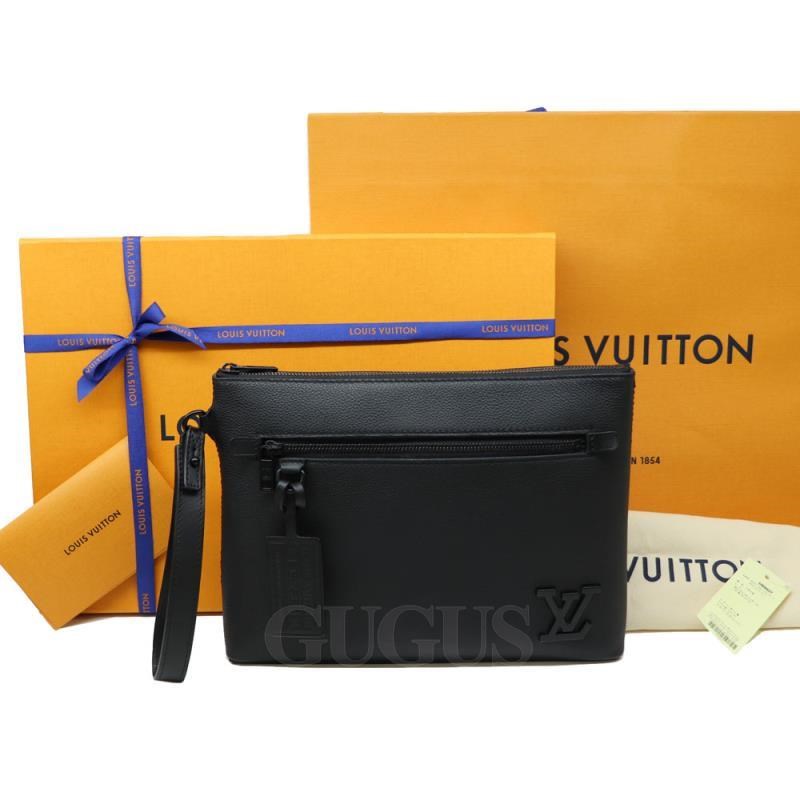 Louis Vuitton Ipad Pouch (M69837)