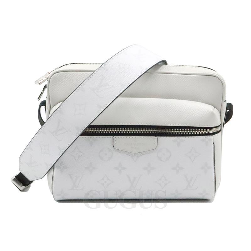 Louis Vuitton(루이비통) M30243 실버 모노그램 안타티카 아웃도어 크로스백